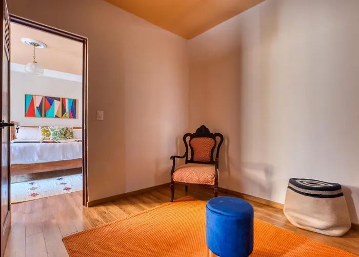 Classic 3br Condesa House | Terrace-tub-patio-a/c Holiday home Mexico City