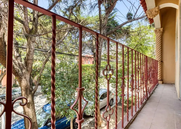 Holiday home Classic 3br Condesa House | Terrace-tub-patio-a/c *