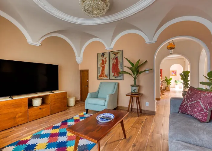 Classic 3br Condesa House | Terrace-tub-patio-a/c * Mexico City