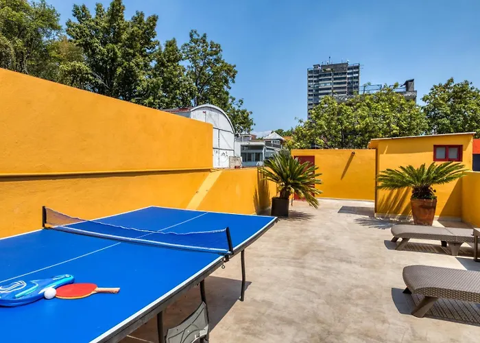 Classic 3br Condesa House | Terrace-tub-patio-a/c