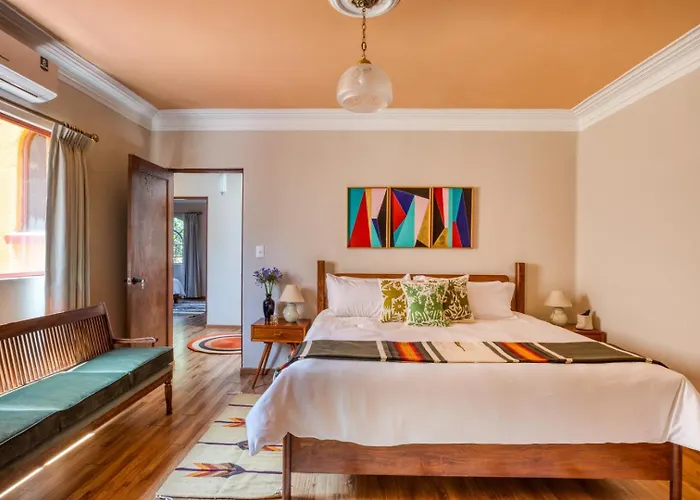 Classic 3br Condesa House | Terrace-tub-patio-a/c *