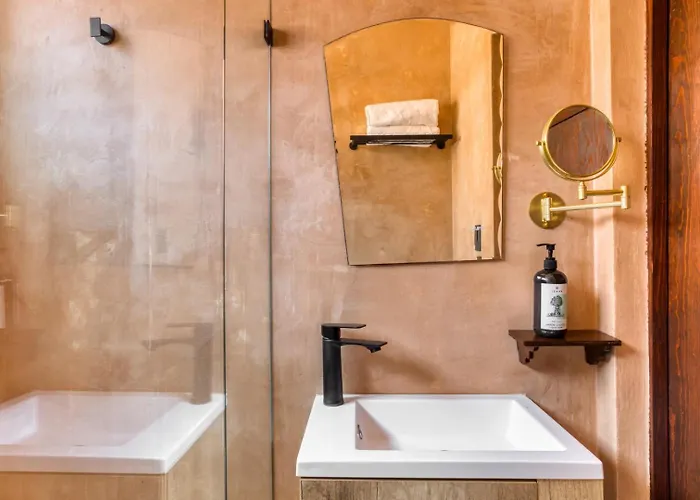 Holiday home Classic 3br Condesa House | Terrace-tub-patio-a/c