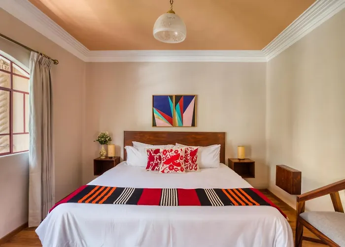 Classic 3br Condesa House | Terrace-tub-patio-a/c Holiday home Mexico City