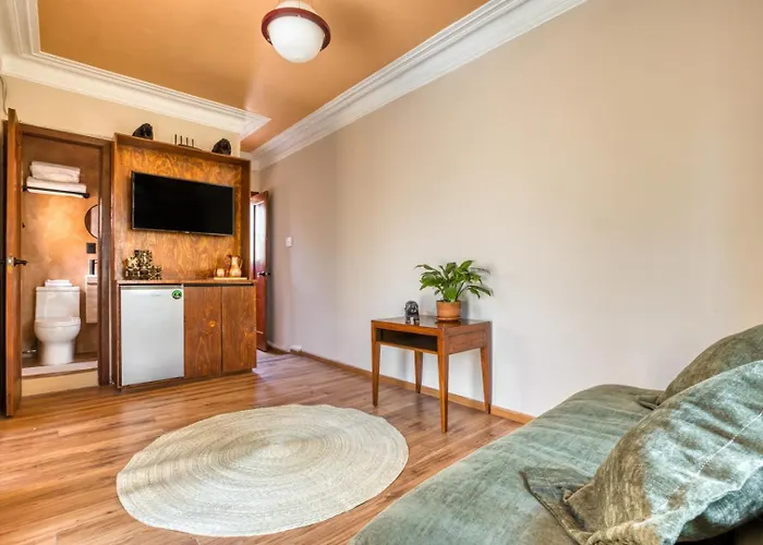 Classic 3br Condesa House | Terrace-tub-patio-a/c Mexico City