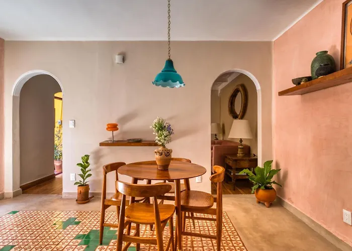 Classic 3br Condesa House | Terrace-tub-patio-a/c * Mexico City