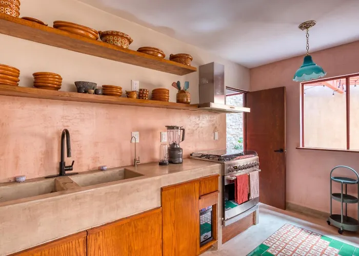 Holiday home Classic 3br Condesa House | Terrace-tub-patio-a/c *